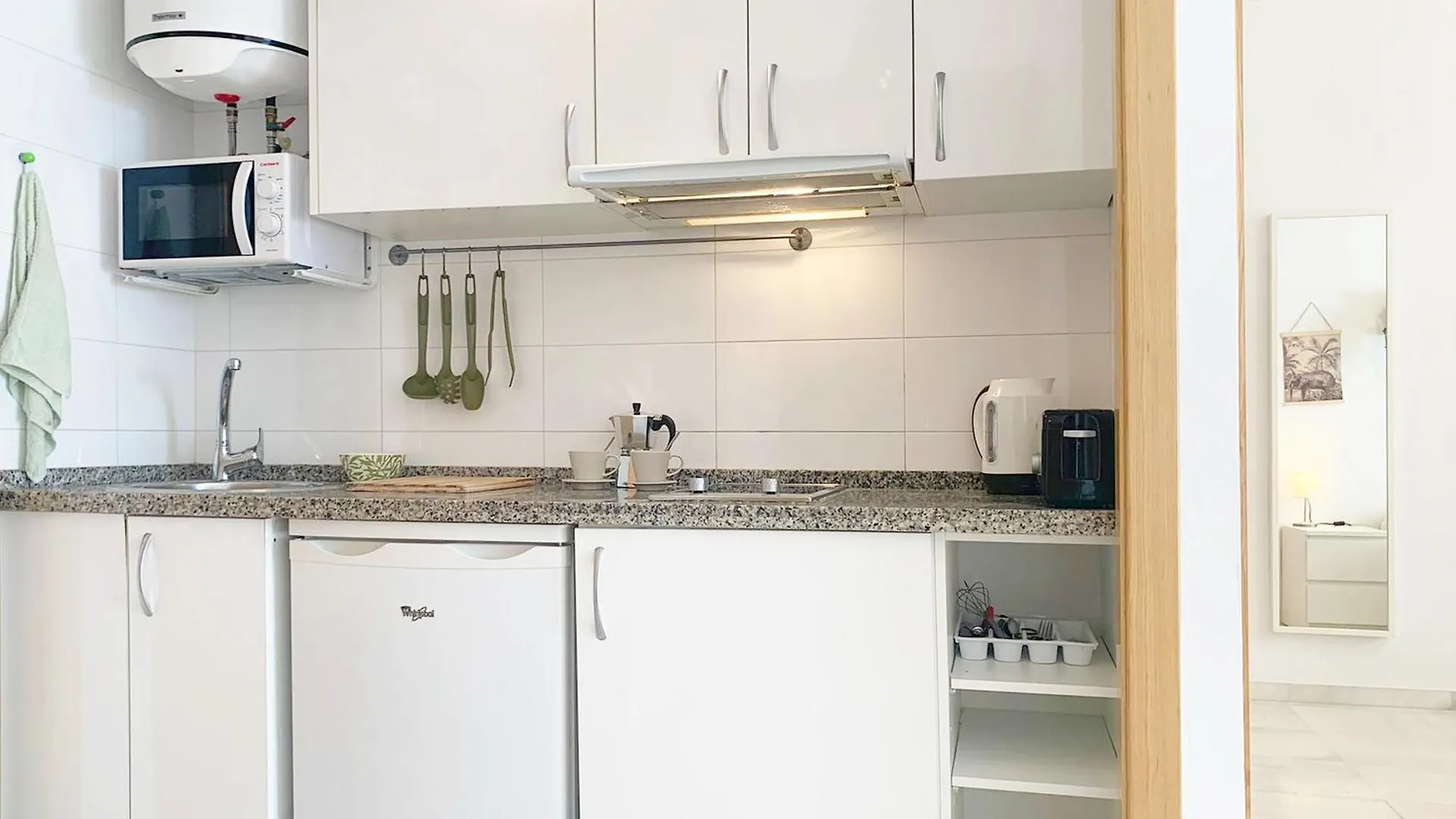 Malagadevacaciones - Premium Roson Apartment  Malaga
